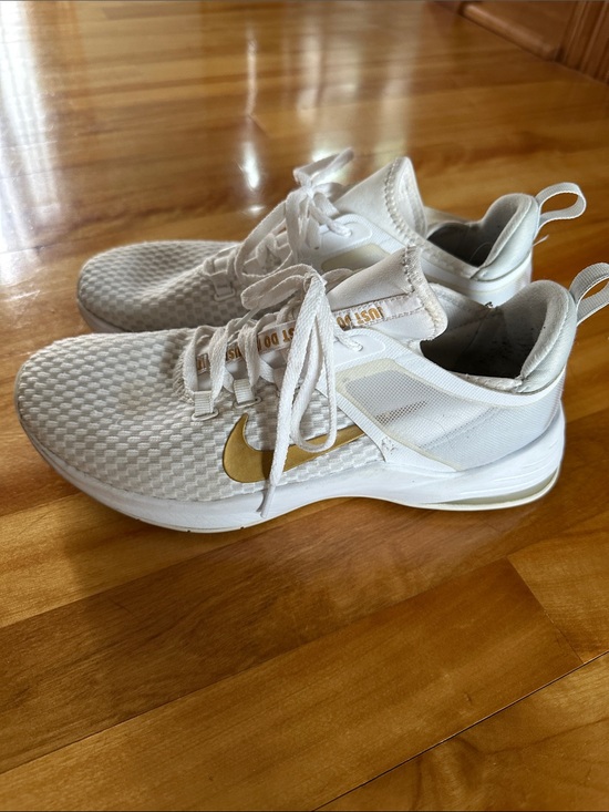 Nike Shoes - Nike Women's Air Max Bella TR 2 Training Shoes size 9.  White with Gold Swoosh